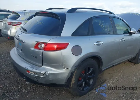 2004 Infiniti Fx35 z USA, uszkodzony, nr VIN JNRAS08WX4X222260